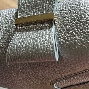 JOY Women's Gold Slip-On Sneakers Bow Accent Size 8 Casual Shoes​​